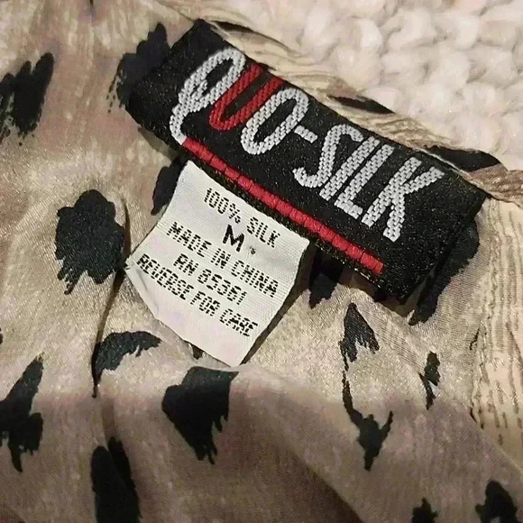 Vintage silk leopard blouse - Picture 6 of 7